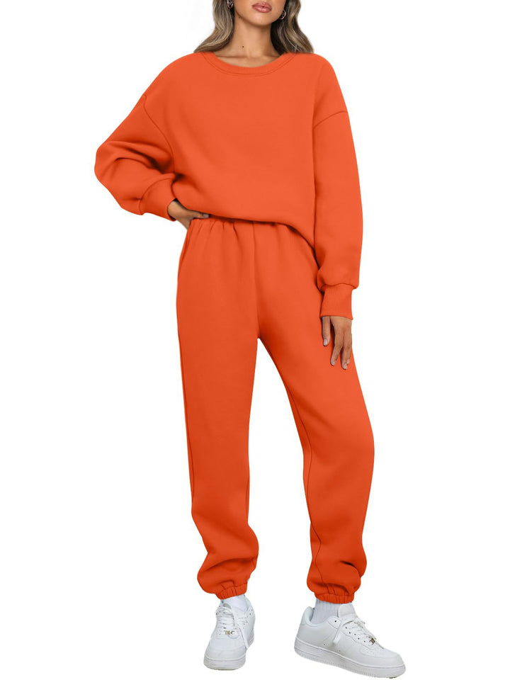 Women's cozy two-piece lounge set made of French terry with oversized sweatshirt and fitted joggers Mune Fashion