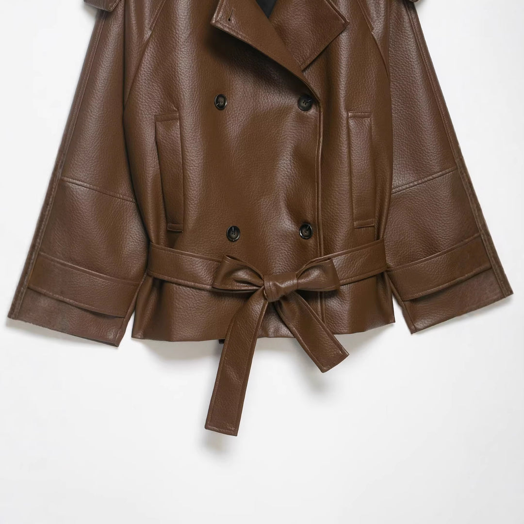 Women's Short Trench Coat in Leather Look with Double-Breasted Button Placket, Shoulder Epaulettes and Waist Belt Mune Fashion