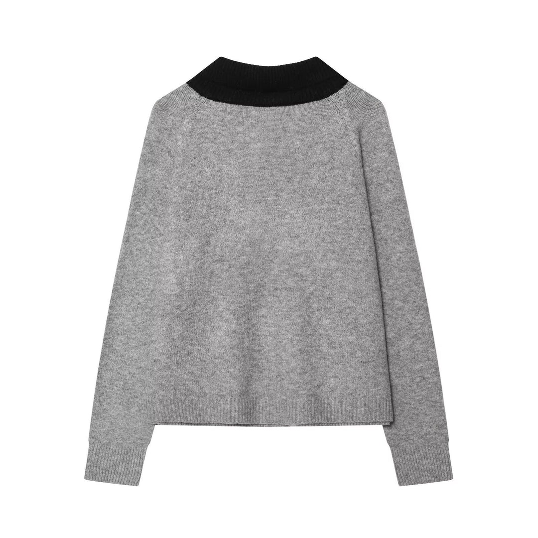 Women’s knit cardigan with oversized collar and bow pockets Mune Fashion