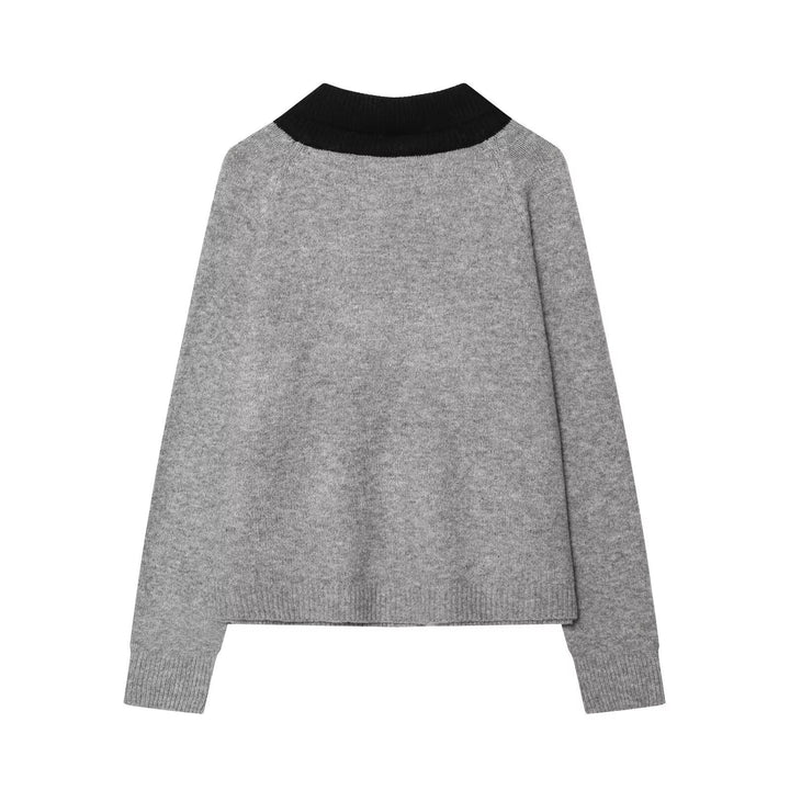 Women’s knit cardigan with oversized collar and bow pockets Mune Fashion