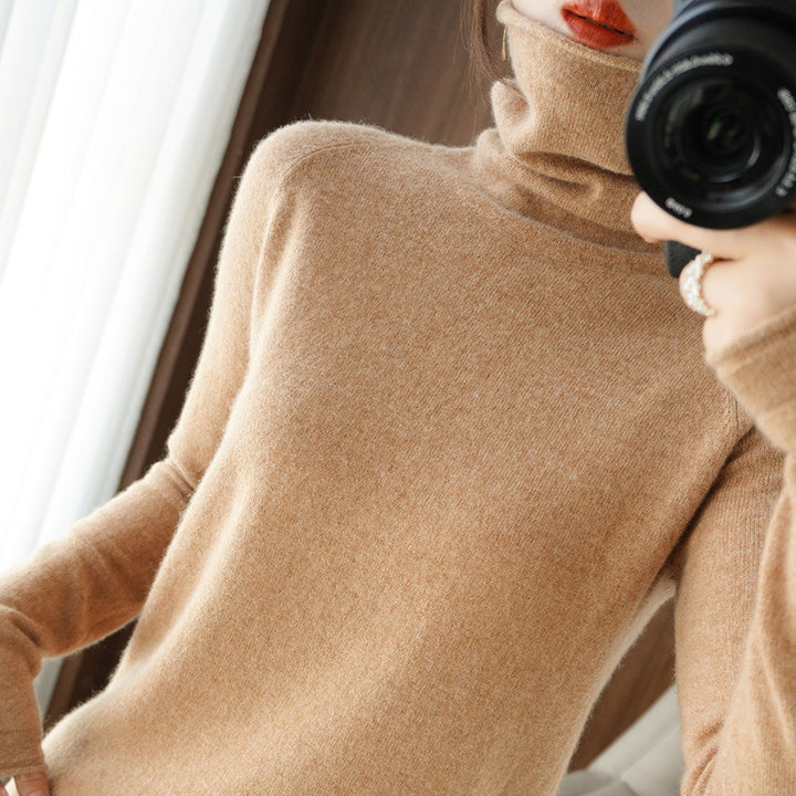 Women's Soft Roll Neck Sweater in Cashmere-Look with Thumb Hole and Fitted Silhouette Mune Fashion