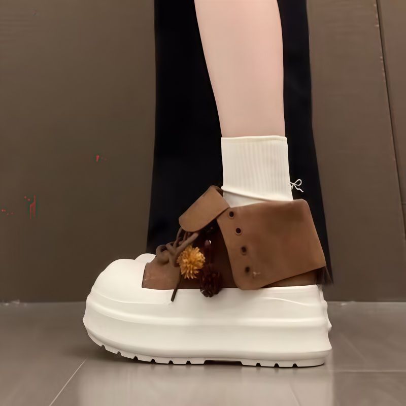 Women's Sporty Platform Sneakers with Playful Charms Mune Fashion