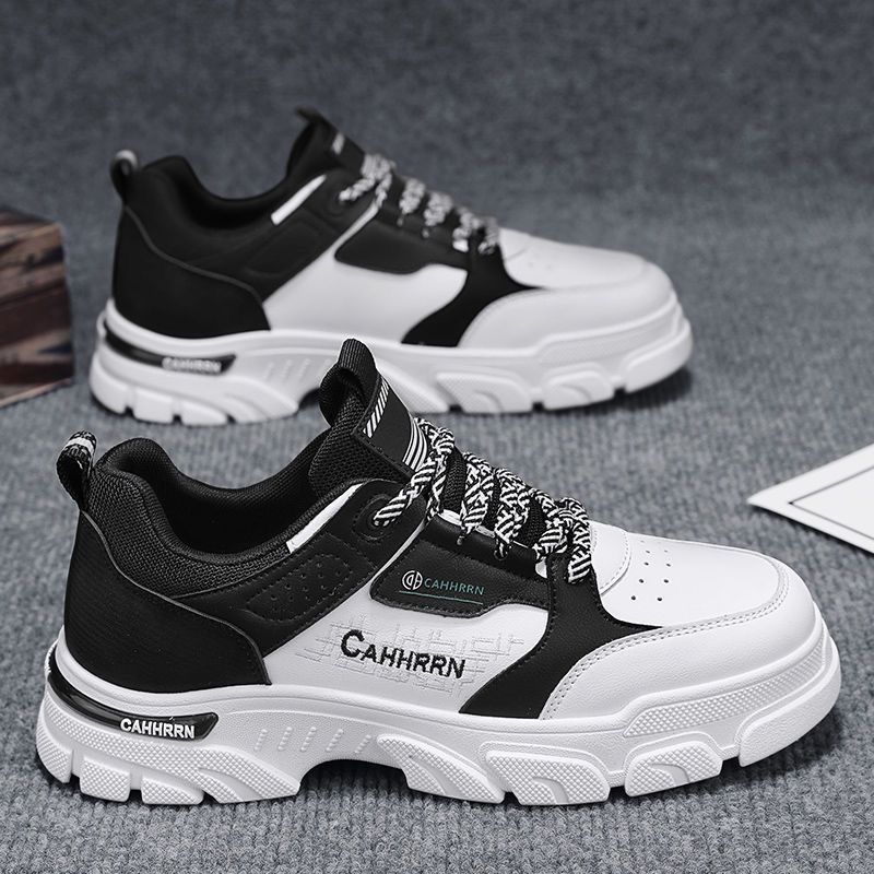 Women's sporty sneakers with comfortable cushioning system and durable upper material Mune Fashion