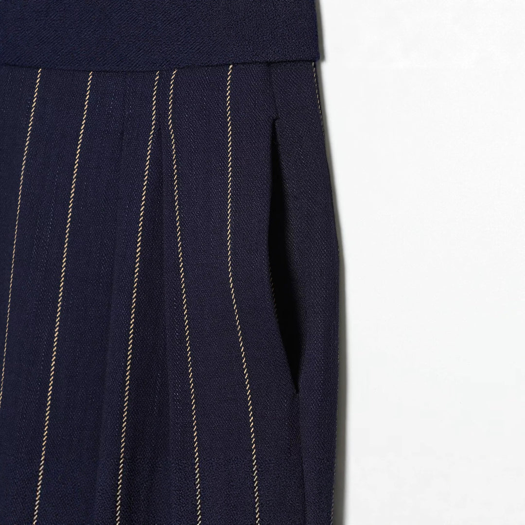Women's Wide-Cut Pinstripe Trousers with High Waist and Crease Mune Fashion