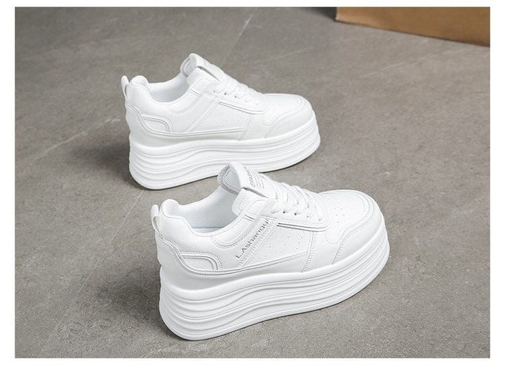 Women's fashionable platform sneakers with textured upper material and comfortable cushioning system Mune Fashion