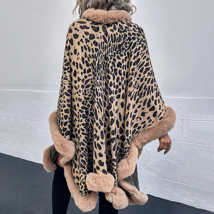 Women's Cozy Poncho with Luxurious Faux Fur Trim and Leopard Print Mune