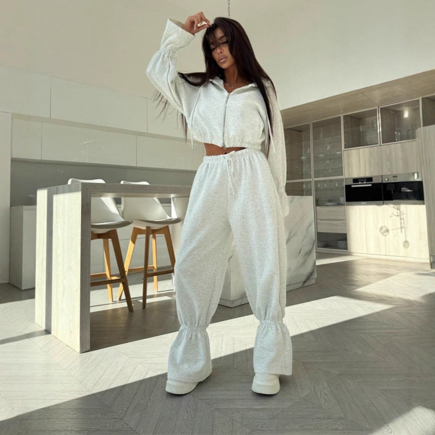 Women's Cropped Hoodie with Zipper and Tailored Drawstring Jogging Pants Mune Fashion