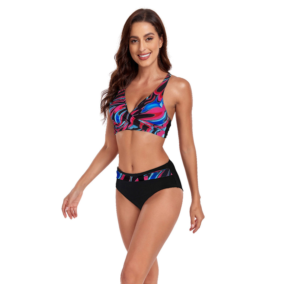 Women's sporty bikini set with trendy cut and modern graphic design Mune Fashion