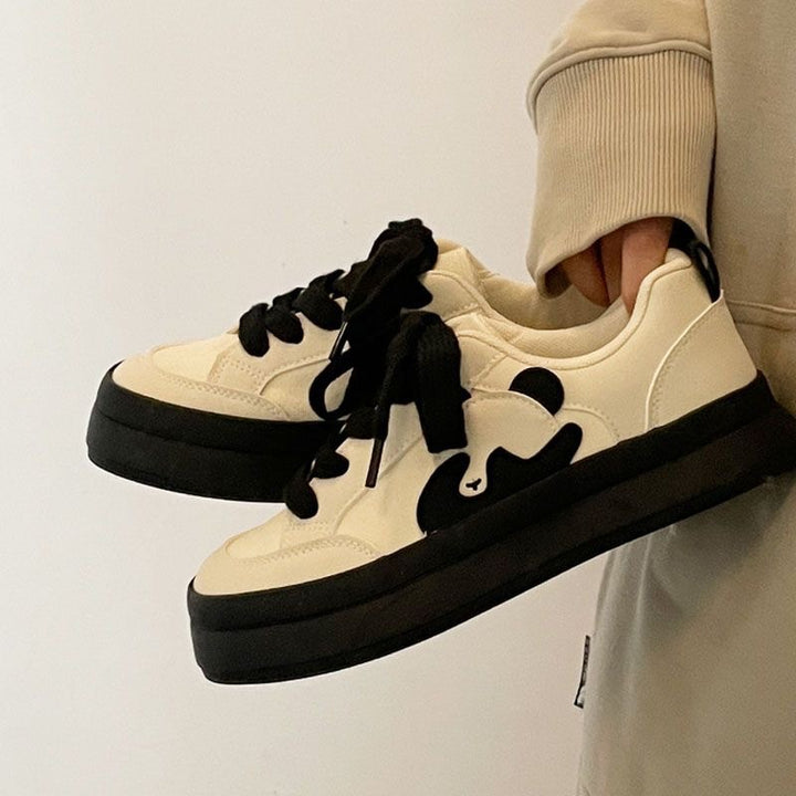 Women's platform sneakers with eye-catching animal applique and padded comfort collar Mune Fashion