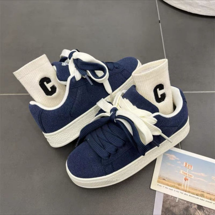 Women sneakers made of high-quality textile with comfortable insole Mune Fashion