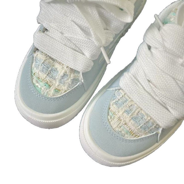 Ladies fashionable sneakers with unique texture and comfortable sole Mune Fashion