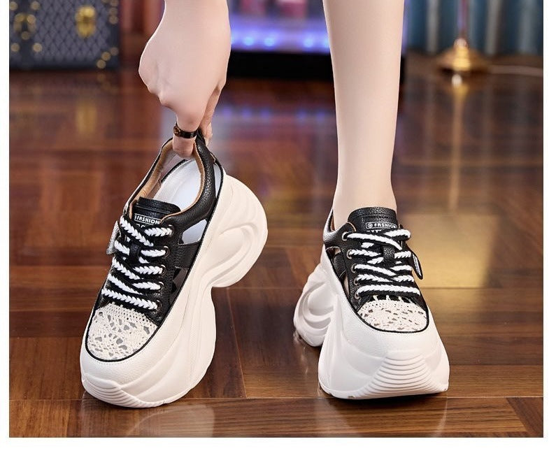 Ladies' platform sneakers with airy surface texture and comfortable cushioning Mune Fashion