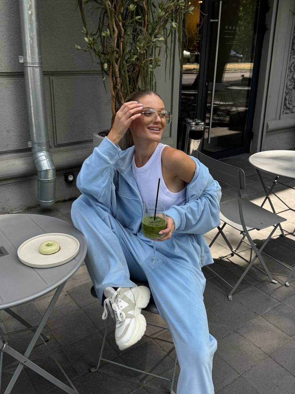 Women's Sporty Oversized Fleece Jacket with Diagonal Zipper Look and Wide Cut High-Waist Jogging Pants Mune Fashion