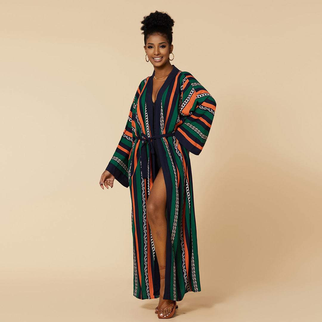 Ladies Luxurious Bathrobe with Exotic Pattern Mune