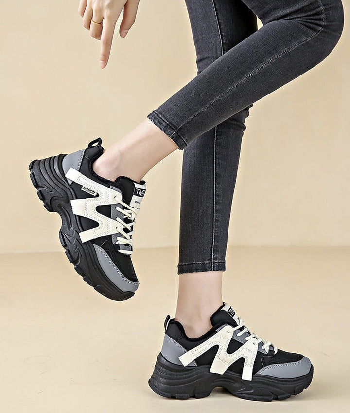 Ladies' sporty comfort sneakers with cushioning sole and stylish design Mune Fashion