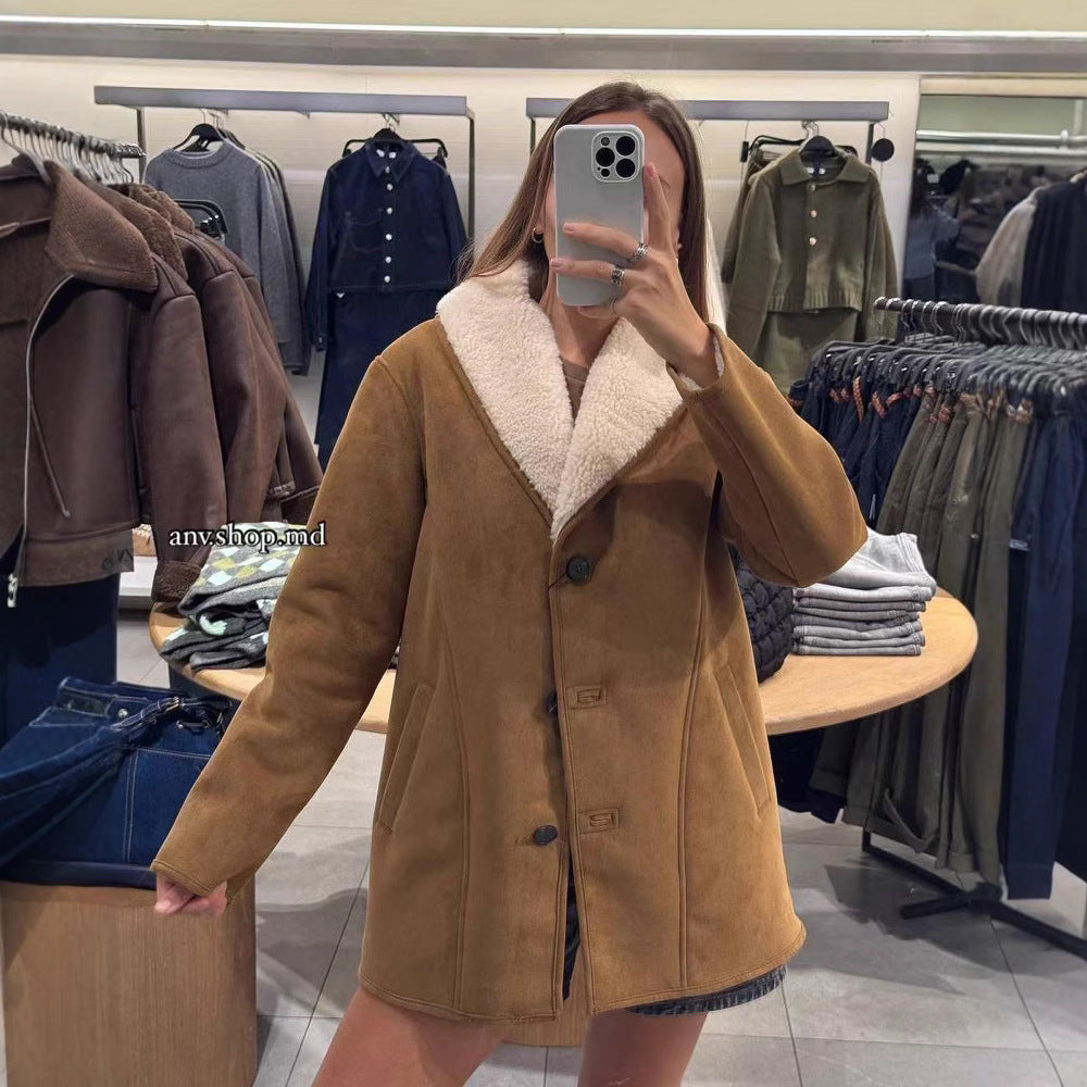 Ladies short coat in velour look with teddy lining and shawl collar Mune Fashion