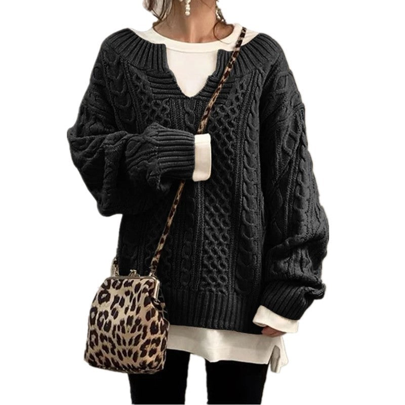 Women's oversized knitted sweater with cable pattern and V-neck Mune Fashion