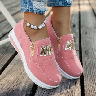 Women's Slip-On Platform Sneaker with decorative metal zipper and logo application Mune Fashion