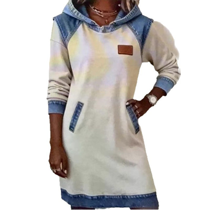 Women's hooded sweatshirt dress with denim appliqués, kangaroo pockets and casual cut Mune Fashion