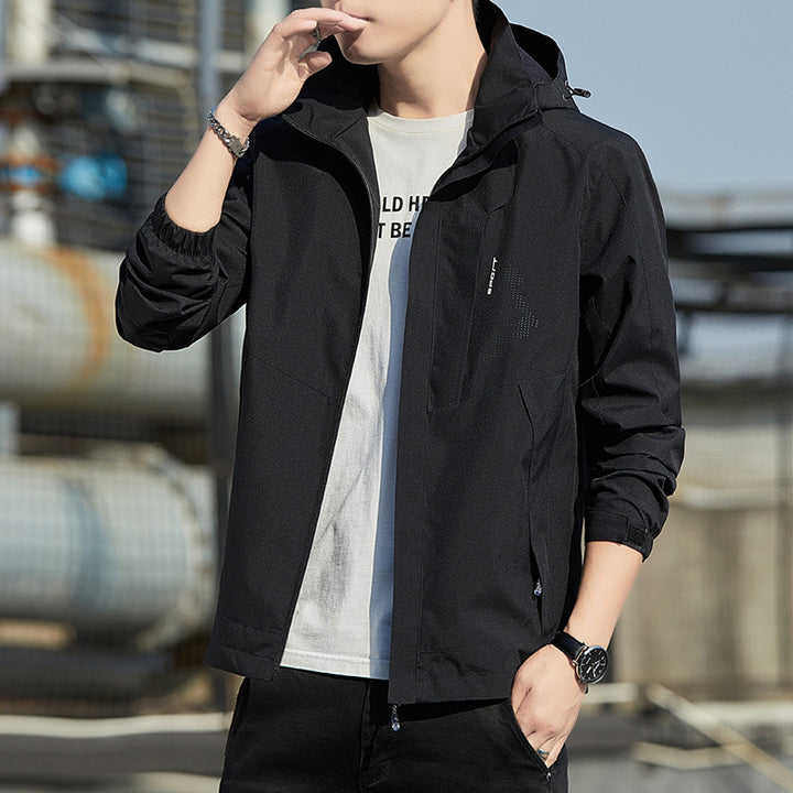 Men's Lightweight Hooded Softshell Jacket with Windproof Membrane and Minimalist Urban Cut Mune Fashion