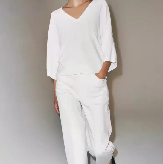 Women Oversize V-Neck Top with Kimono Sleeves Mune Fashion