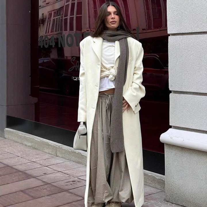 Women's Longline Wool Coat with Minimalist Button Placket, Structured Shoulder, and Classic Lapel Collar Mune Fashion