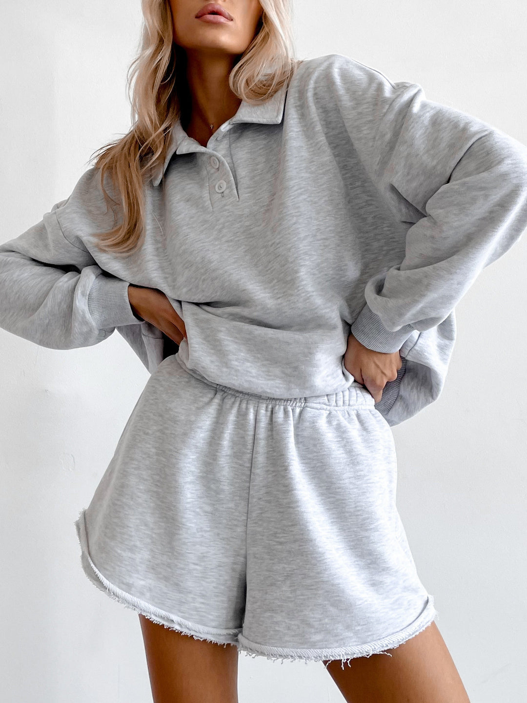 Women Polo Sweatshirt and frayed High-Waist Lounge Shorts Set Mune Fashion
