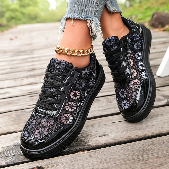 Women delicate lace platform sneakers with floral crochet pattern Mune Fashion