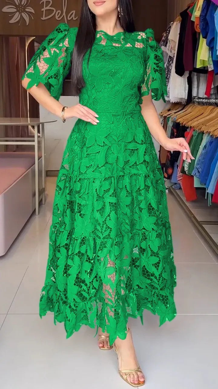 Women's maxi dress made of floral guipure lace with a fitted silhouette and tiered hem Mune Fashion