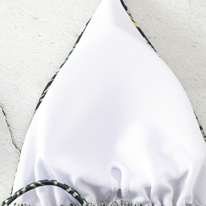 Ladies triangle bikini with playful knot design Mune Fashion