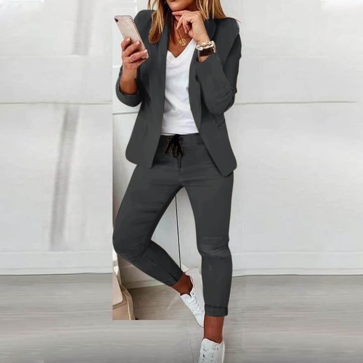 Trendy set for women