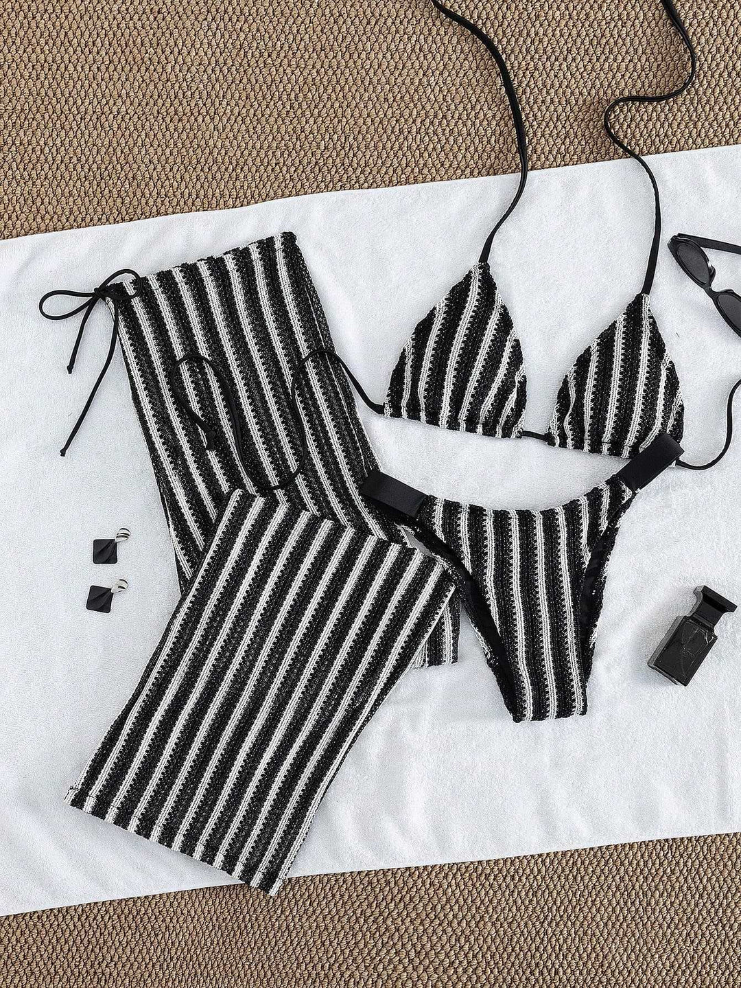Ladies triangle bikini set with stylish wrap towel Mune Fashion