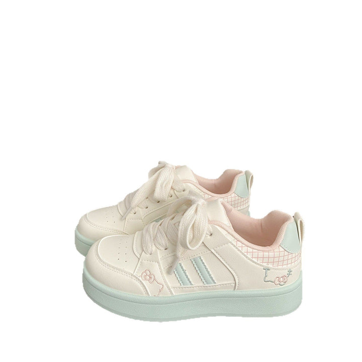 Women's Stylish Sneakers with Playful Accents and Slip-Resistant Sole Mune Fashion