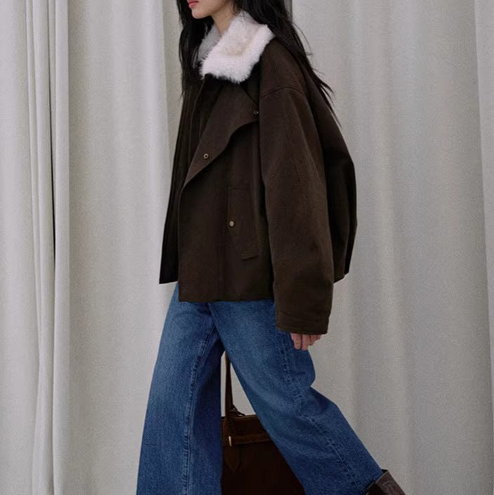 Women’s Stylish and Comfortable Transition Jacket with Teddy Collar Mune Fashion
