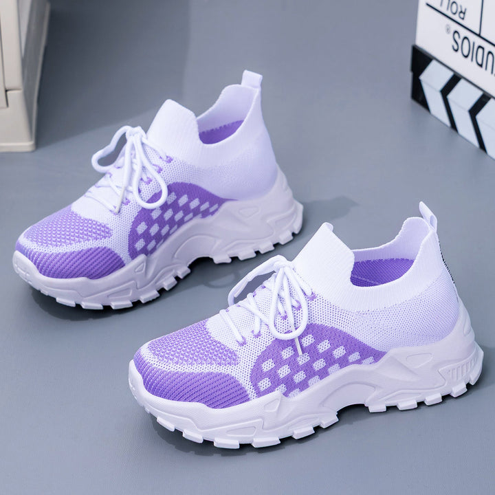 Women's sporty sneakers with breathable knit upper and flexible sole Mune Fashion