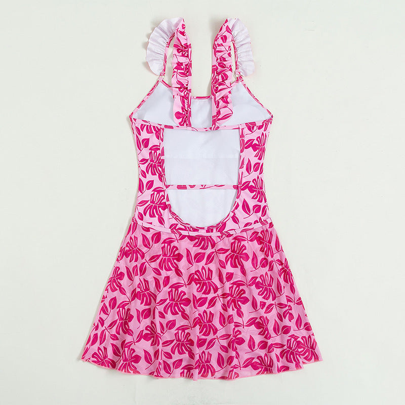 Women One-Piece Swimsuit with Ruffle Details and Floral Pattern Mune Fashion