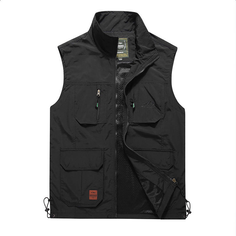 Men's multifunctional outdoor vest with mesh lining, multiple pockets and adjustable hem Mune Fashion