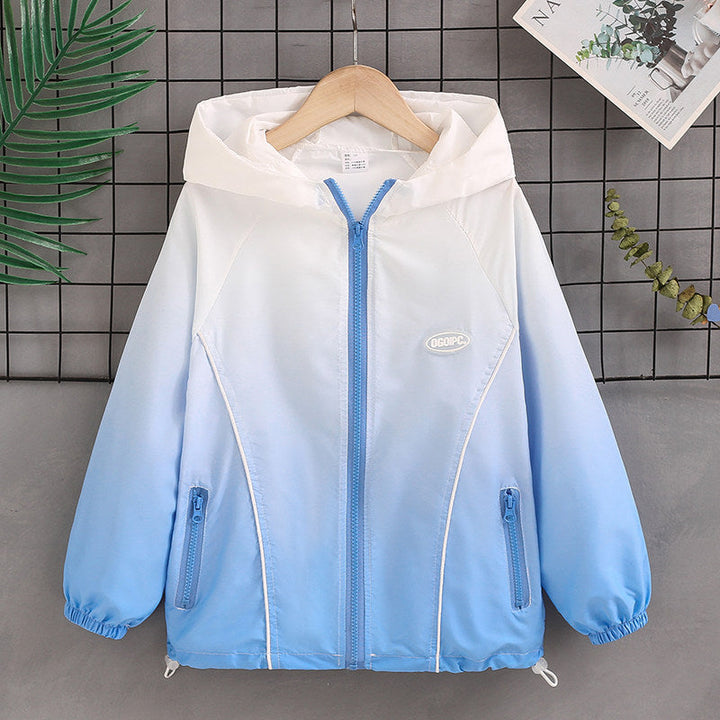 Women's lightweight hooded windbreaker with zipper and concealed pockets Mune Fashion