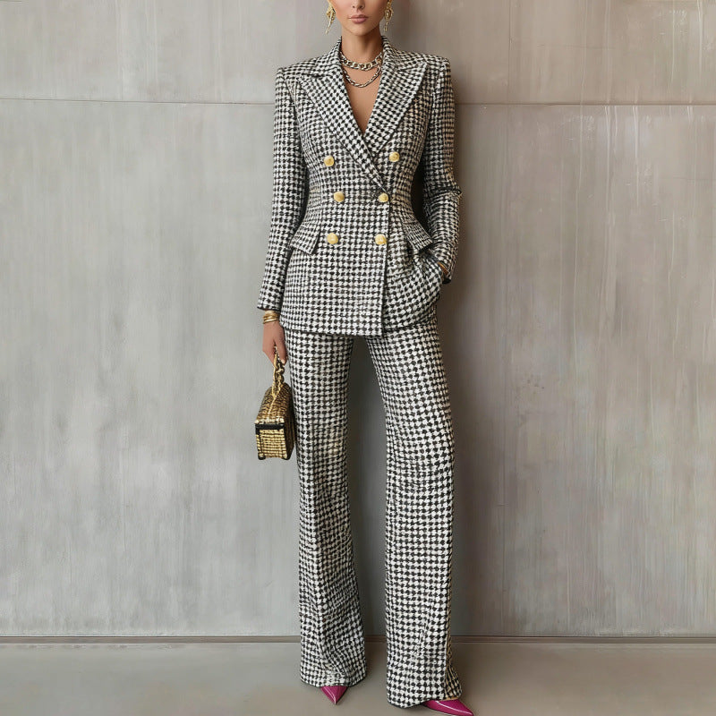Women’s check suit in two-piece with tailored double-breasted and wide leg Mune Fashion