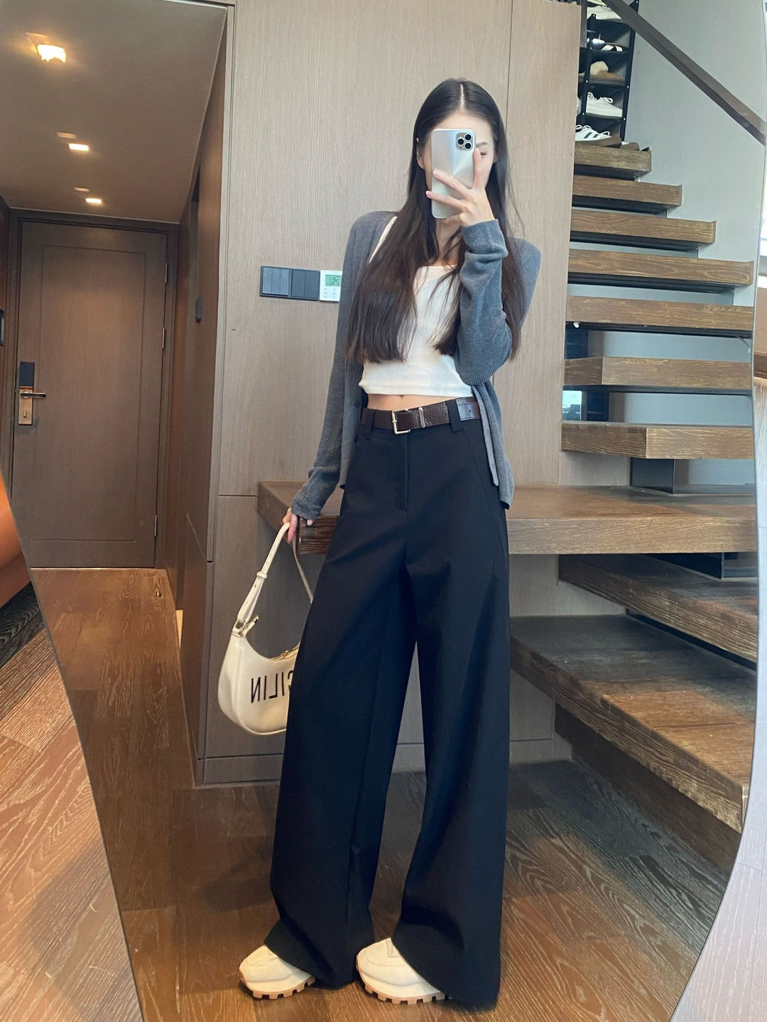 Ladies fashionable and casual high thousands pants Mune Fashion