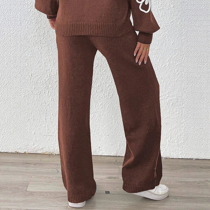 Women's casual knit pants with a wide cut Mune Fashion