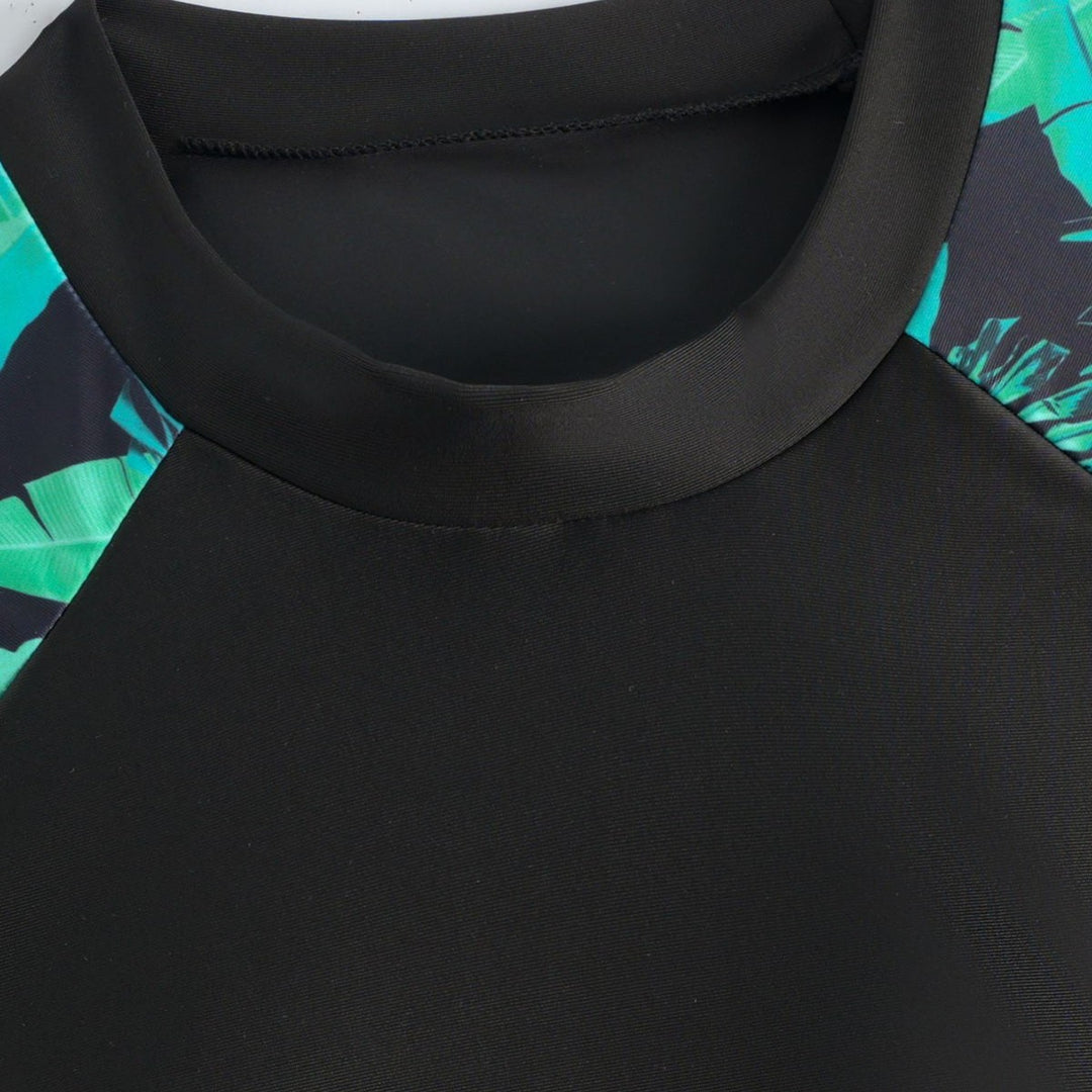 Women's shirt for water activities with tropical pattern Mune Fashion