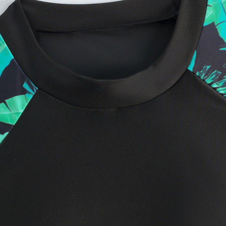 Women's shirt for water activities with tropical pattern Mune Fashion