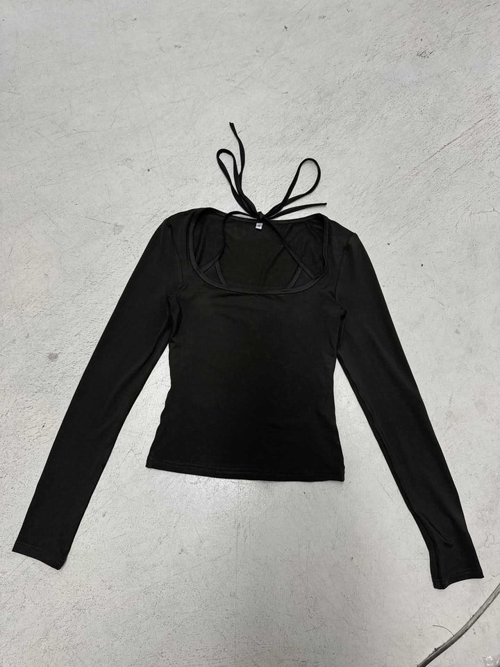 Women's form-fitting long-sleeve top with halter tie and square neckline Mune Fashion