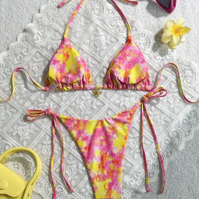 Women's triangle bikini with adjustable straps and colorful floral pattern Mune Fashion