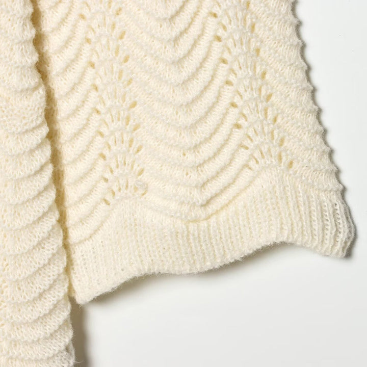 Women's knit poncho with zigzag lace pattern and waist belt Mune Fashion
