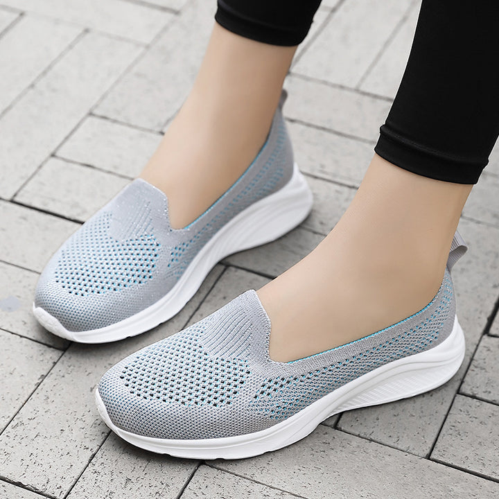 Women's seamless sock sneaker with memory foam insole and flexible lightweight sole Mune Fashion
