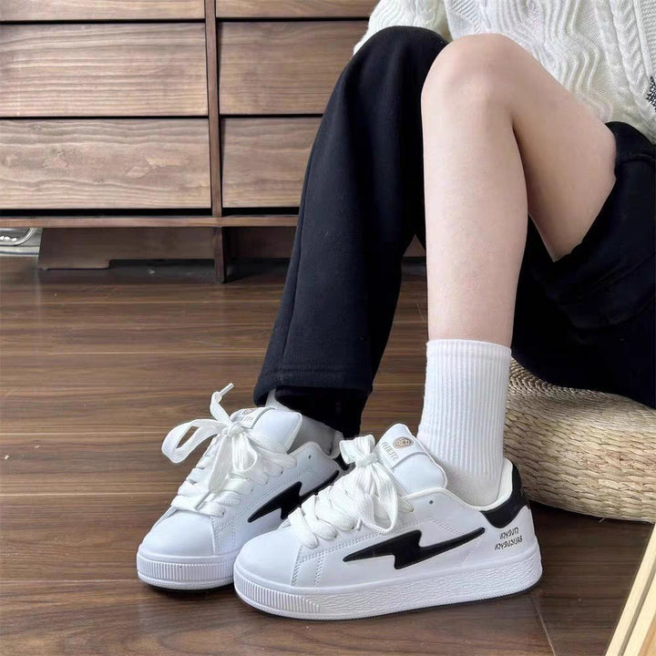 Women's Sporty Sneakers with Adjustable Velcro Closure and Padded Insole Mune Fashion