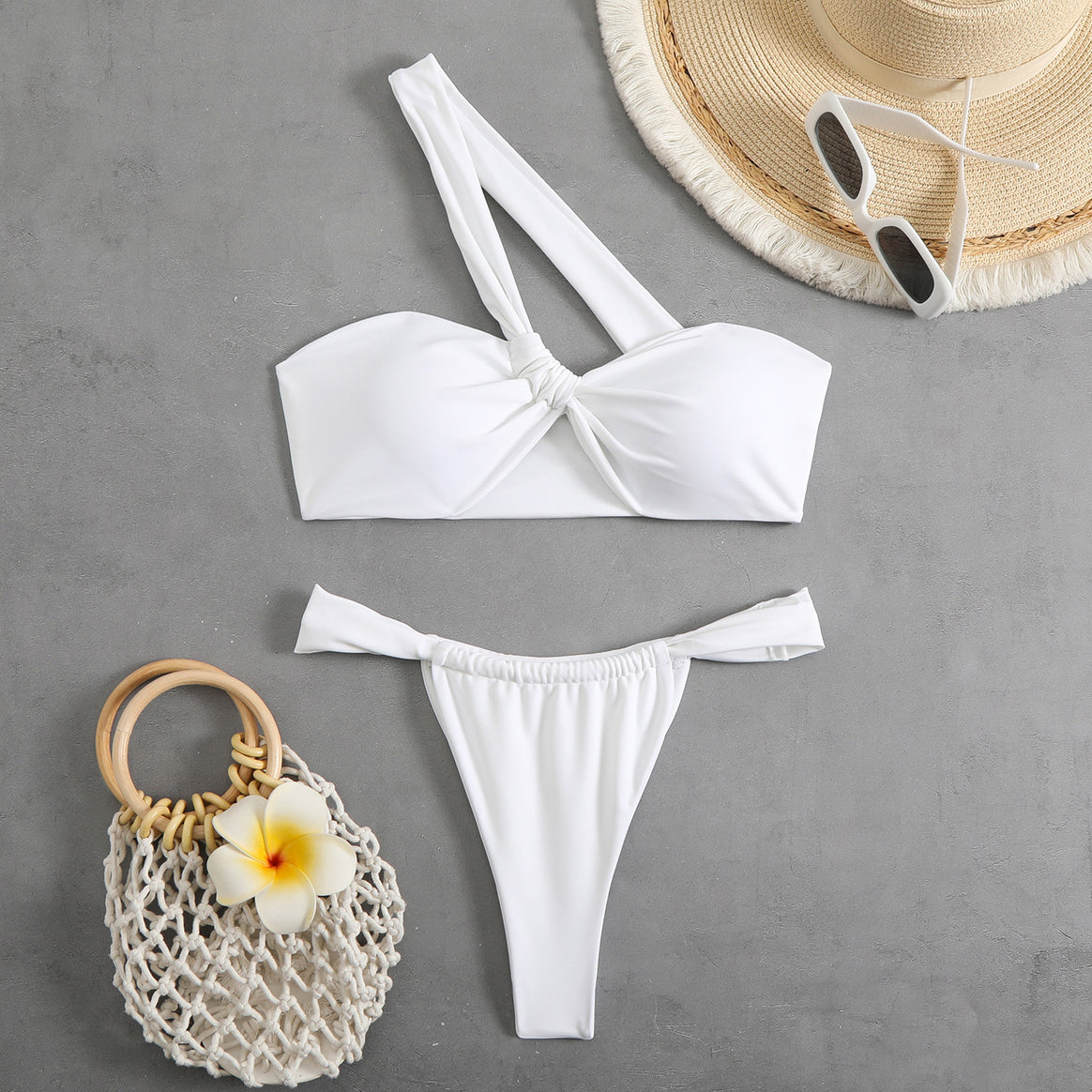 Women's bikini set with playful floral design Mune Fashion