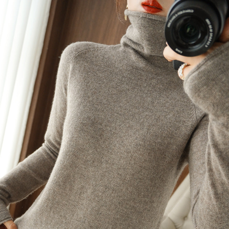 Women's Soft Roll Neck Sweater in Cashmere-Look with Thumb Hole and Fitted Silhouette Mune Fashion